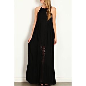 Maxi dress with crochet detail
